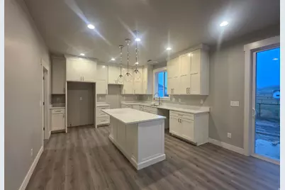 392 W 1400 N #53, Brigham City, UT 84302 - Photo 3