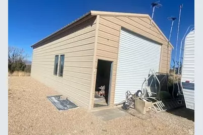 39865 W 7500 S, Fruitland, UT 84027 - Photo 1