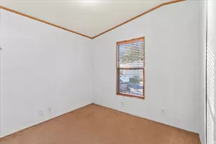 221 E Jordan View Dr S, Sandy, UT 84070 - Photo 23