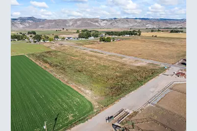 195 E 650 N #5, Central Valley, UT 84754 - Photo 5