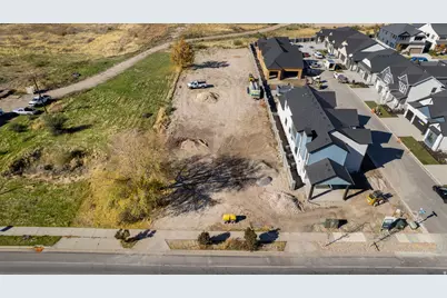 13720 S 300 E, Draper, UT 84020 - Photo 11