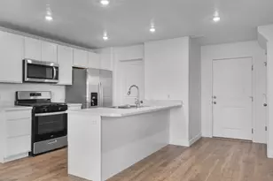 1721 N Copper Canyon Dr, Tooele, UT 84074 - Photo 21