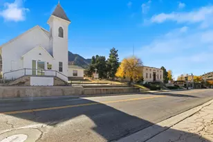 56 N Center St, Eureka, UT 84628 - Photo 25