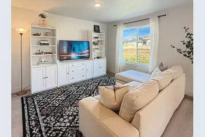 3713 S White Ash Dr, Mapleton, UT 84664 - Photo 13