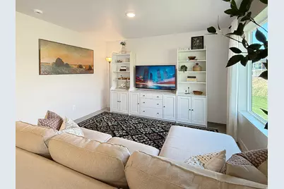 3713 S White Ash Dr, Mapleton, UT 84664 - Photo 15