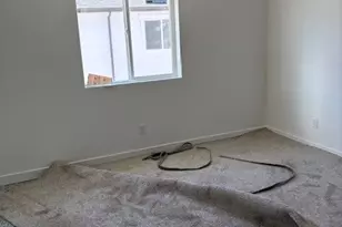 2627 N 2080 W, Clinton, UT 84015 - Photo 5