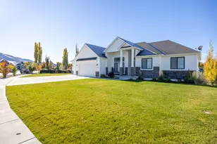 4009 S Cottonwoods Ct, Nibley, UT 84321 - Photo 3