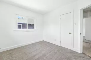 250 E 2100 S, Salt Lake City, UT 84115 - Photo 25