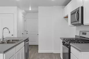 1737 N Patchwork Ave, Tooele, UT 84074 - Photo 7