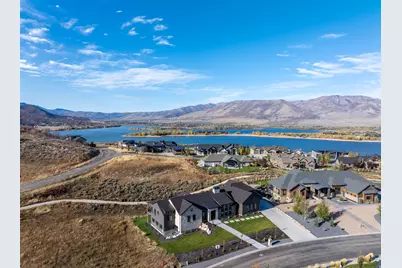 6188 E Hummingbird Pt, Huntsville, UT 84317 - Photo 1