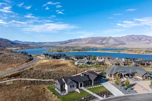 6188 E Hummingbird Pt, Huntsville, UT 84317 - Photo 1