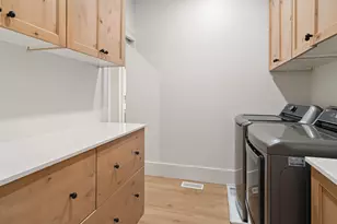 6188 E Hummingbird Pt, Huntsville, UT 84317 - Photo 37