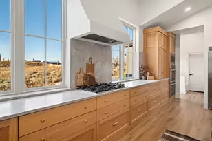 6188 E Hummingbird Pt, Huntsville, UT 84317 - Photo 25