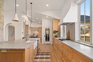 6188 E Hummingbird Pt, Huntsville, UT 84317 - Photo 15