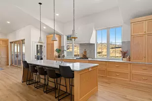 6188 E Hummingbird Pt, Huntsville, UT 84317 - Photo 13