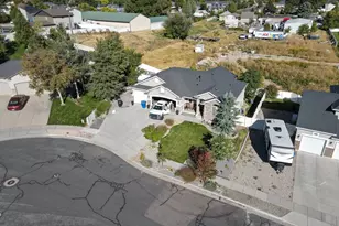 2072 N 275 E, North Ogden, UT 84414 - Photo 3