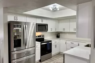 651 E 4025 S, Salt Lake City, UT 84107 - Photo 3