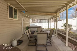 1241 S 700 E, Kaysville, UT 84037 - Photo 39
