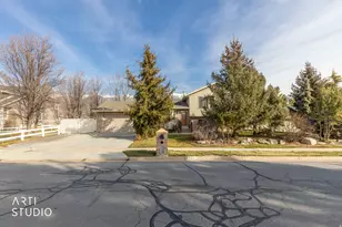 1241 S 700 E, Kaysville, UT 84037 - Photo 5