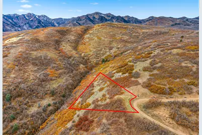 2000 Oak Wood Dr #3, Springville, UT 84663 - Photo 15