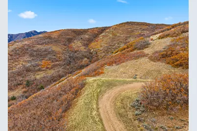 2000 Oak Wood Dr #3, Springville, UT 84663 - Photo 21