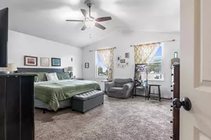 11855 S Hidden Valley Dr, Sandy, UT 84094 - Photo 17