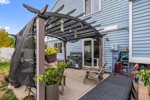 11855 S Hidden Valley Dr, Sandy, UT 84094 - Photo 33