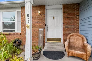 11855 S Hidden Valley Dr, Sandy, UT 84094 - Photo 5