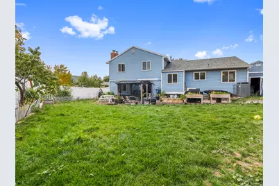 11855 S Hidden Valley Dr, Sandy, UT 84094 - Photo 31