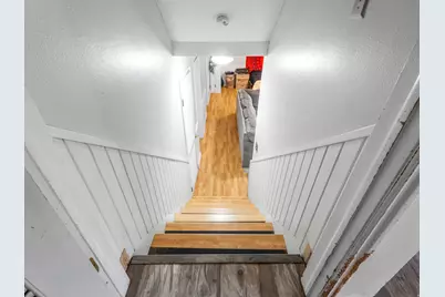 11855 S Hidden Valley Dr, Sandy, UT 84094 - Photo 25