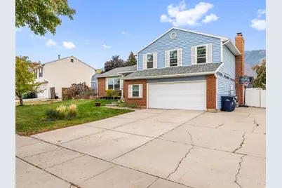 11855 S Hidden Valley Dr, Sandy, UT 84094 - Photo 3