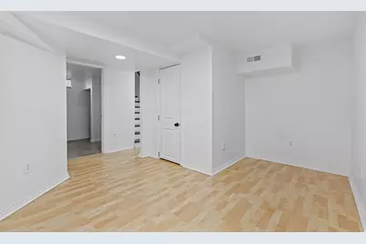 889 N 900 W, Salt Lake City, UT 84116 - Photo 25