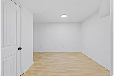 889 N 900 W, Salt Lake City, UT 84116 - Photo 27