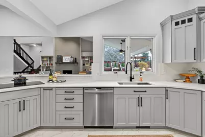 2774 E Robidoux Rd S, Sandy, UT 84093 - Photo 17