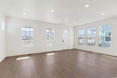 892 W Caroline Dr S, Saratoga Springs, UT 84045 - Photo 3