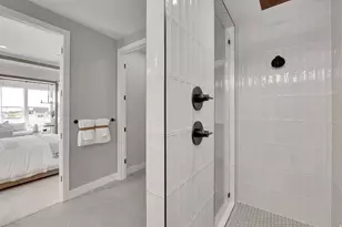 8761 N Lakeshore Dr, Lake Point, UT 84074 - Photo 23