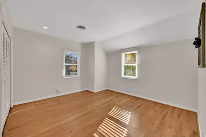 1763 E Herbert S, Salt Lake City, UT 84108 - Photo 33