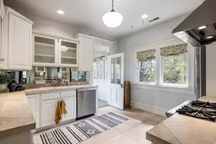 216 B St, Salt Lake City, UT 84103 - Photo 11