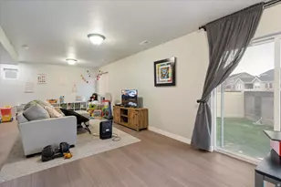 3217 W 2450 N, Lehi, UT 84043 - Photo 29