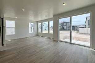 2937 Lone Pine St N, Eagle Mountain, UT 84005 - Photo 3