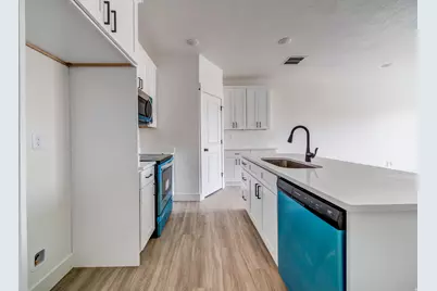 515 W Caroles Way Way N #123, Tooele, UT 84074 - Photo 7