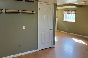 8976 S 1050 W, West Jordan, UT 84088 - Photo 13