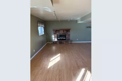 8976 S 1050 W, West Jordan, UT 84088 - Photo 9