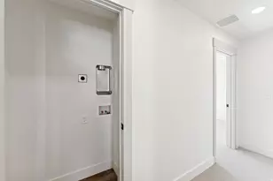 254 N Main St, Bountiful, UT 84010 - Photo 15