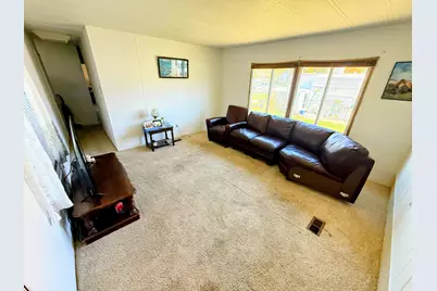 1010 S 400 E #21, Springville, UT 84663 - Photo 3