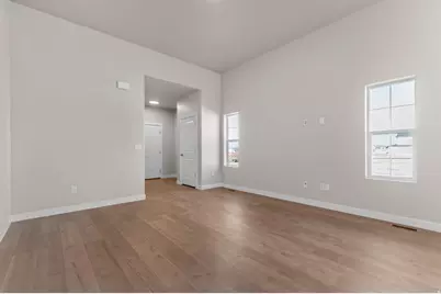 5640 N Mallard Dr, Stansbury Park, UT 84074 - Photo 9