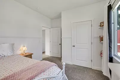 4803 N Emerald Ave, Eagle Mountain, UT 84005 - Photo 17