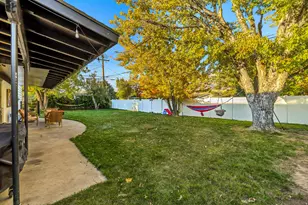 37 S Eastwood Dr, Orem, UT 84097 - Photo 17