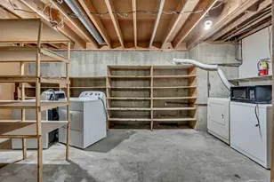 681 E 215 N, Lindon, UT 84042 - Photo 59