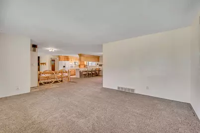 681 E 215 N, Lindon, UT 84042 - Photo 17